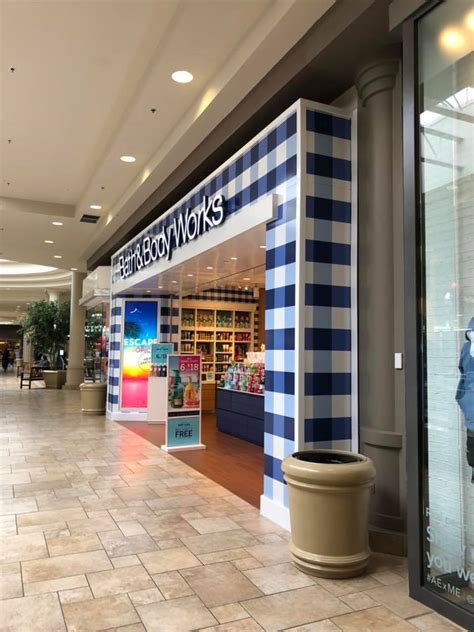 Life Inside The Page Bath And Body Works New White Barn Store Conversion