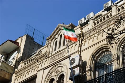 Azerbaijan Expels Four Iranian Diplomats Amid Rising Tensions