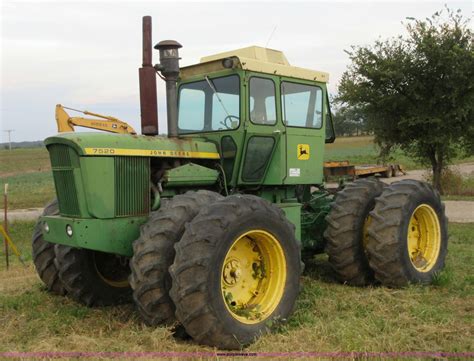John Deere 7520 4wd Tractor In Chillicothe Mo Item L4075 Sold Purple Wave
