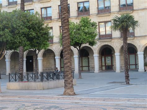 Arched Arcade In La Plaza Del Arenal Jerez De La Frontera Flickr