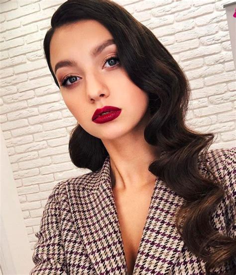 Pesona Gadis Tercantik Ukraina Di Instagram