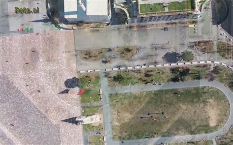 Pamje me dron Tirana e shkretë një rikthim në më shumë se 30 vjet