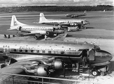 Invigningen av bromma flygplats år 1936. Välkommen till föredrag om Bromma Flygplats 75 år!