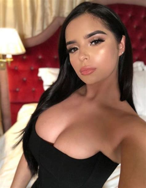 Cold Weather Chic Demi Rose Mawby Rocks Braless Look With Plunging