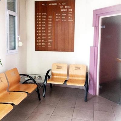 In the north of the island, nestled in the hills of st denis, capital of réunion, close to the airport and city center, the mercure créolia hotel overlooks the city and offers you a panoramic view. CONTACTS PAR SERVICE - ESTRÉES-SAINT-DENIS