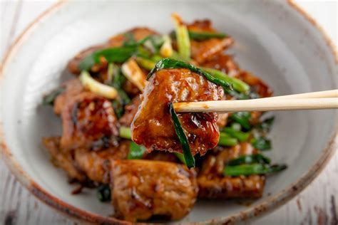 When the initial seitan bake is done, generously brush the top with mongolian sauce. Mongolian seitanhttps://i.redd.it/lbs6sy8sxql41.jpg in ...