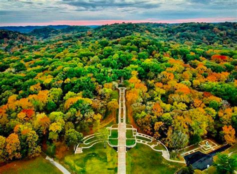 Best Places Near Nashville To Enjoy Fall Foliage