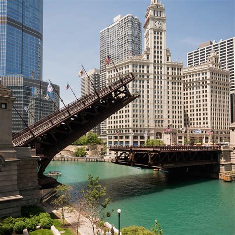 Dusable Bridge In Chicago Il