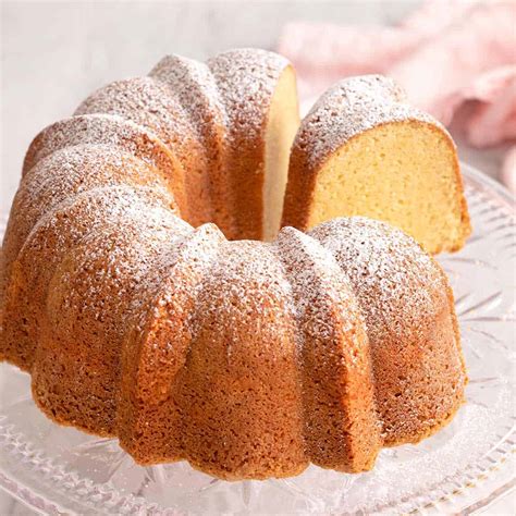 sour cream pound cake preppy kitchen