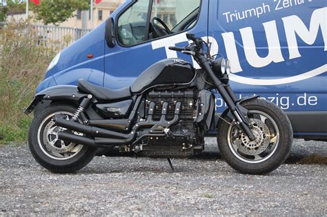 Umgebautes Motorrad Triumph Rocket Iii Roadster Von Klingenberger Kehl