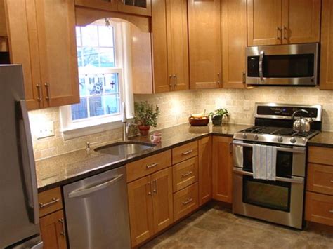 Small kitchen design ideas need to be clever well thought out and visually add space to the kitchen. L shaped kitchen layout ideas - Video and Photos ...