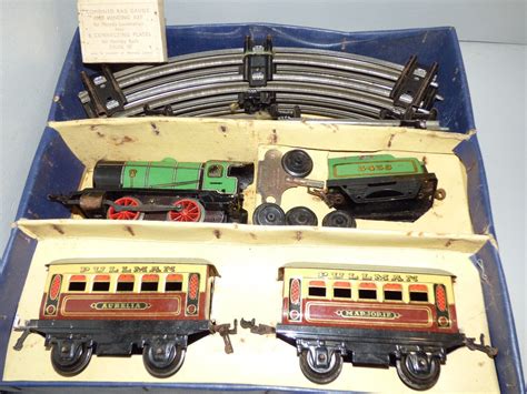 Hornby O Gauge M1 Clockwork Pullman Passenger Train Set With Green 0 4
