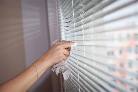 The Correct Way To Safely Clean Your Blinds