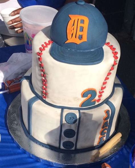 Detroit Tigers Theme Cake Themed Cakes Cake Food