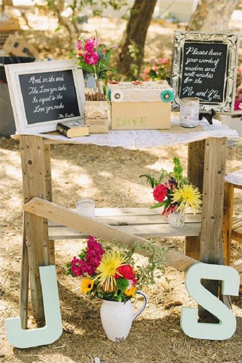 Simple diy wedding decor | centerpieces, signs, party favours. 35 Rustic Backyard Wedding Decoration Ideas | Deer Pearl ...
