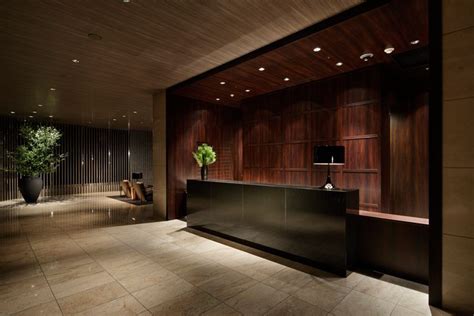 Make The Most Of Your Interior Lobby Design With Lighting Decoración
