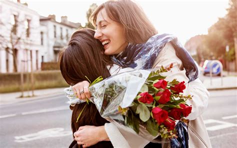 101 Romantic Love Messages for When You're Apart | Travel + Leisure