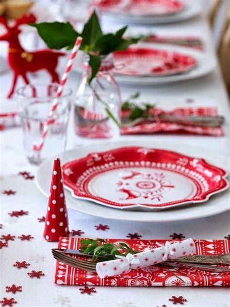 The best Christmas table decorations – 55 ideas for a glamorous table