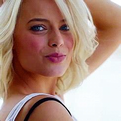 Margot Robbie Stuff Gif