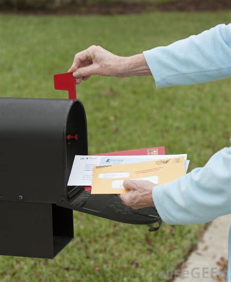 An official mark stamped on letters and other voter intimidation, russian influence, refusal to accept results: What is Express Mail? (with pictures)