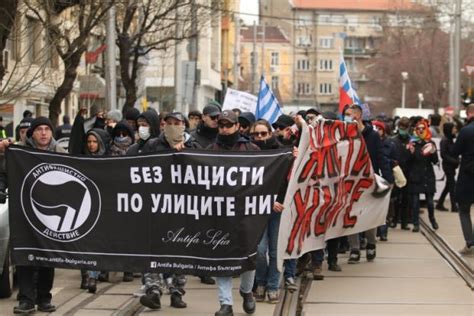 В София не издържаха и скочиха Смърт на фашизма свобода на народа Истината Новинарският