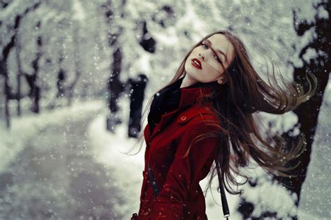 10 Exceptional Photographers Who Sell Their Photos Through 500px Prime Winter Portraits