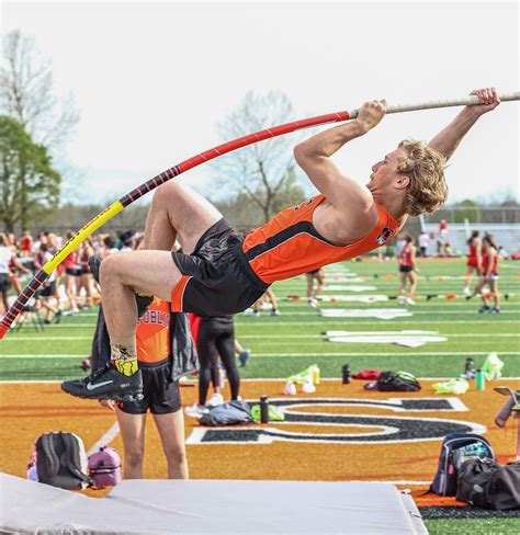 Douglas mayer, agent/broker at doug mayer agency. 4×400 Teams Lead Republic at Home Relays on Senior Night (Photos) - Republic Tiger Sports