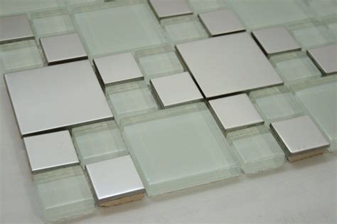 Material Glass Stainless Steel Finished Glossy Shinny Pattern Square Meshed Back Recommend