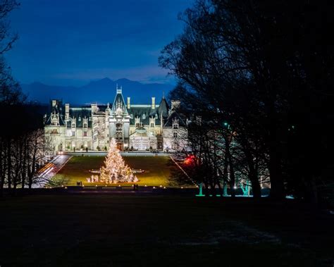 The Carolinas Most Festive Hotels Inns And Resorts Qc Exclusive