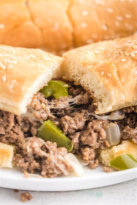 Philly cheese steak sloppy joes. Philly Cheesesteak Sloppy Joes - Easy Budget Recipes