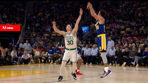 Steph Curry Looks Away As He Drains 30 Foot Buzzer Beater Vs Celtics Nbc Sports Bay Area