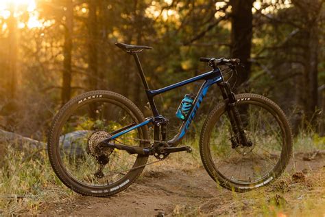 The Best Giant Mountain Bike Buyers Guide Hardtails To Enduros