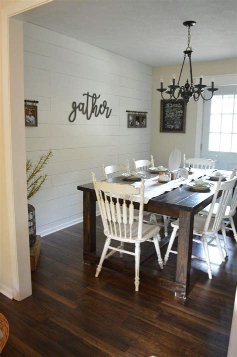 20 Farmhouse Shiplap Dining Room
