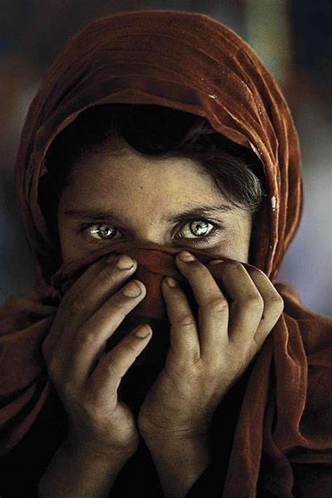 Mccurry S Famous Afghan Girl Portrait Almost Never Published Digital