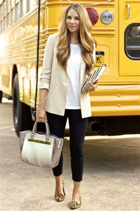 20 Cute Work Outfits Ideas For Every Woman Wear Comfy Work Outfit