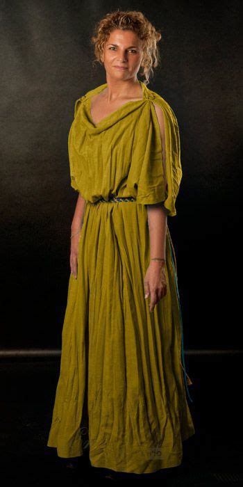 Maybe you would like to learn more about one of these? Les 72 meilleures images du tableau Tenue femme romaine ...