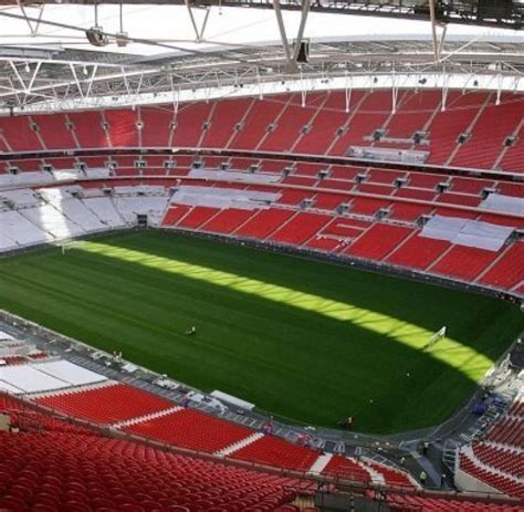 Wembley stadium from mapcarta, the open map. Fußball-England: Wembley: Die Kathedrale des Fußballs wird ...
