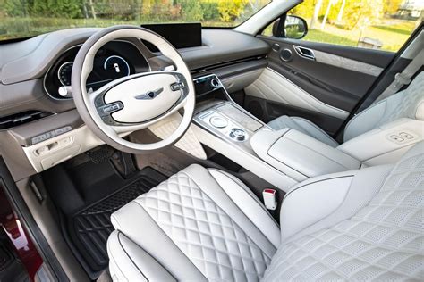 Visit genesis.com to explore the design, performance, specs, features and more. New GV80 crossover redefines Genesis | The Star