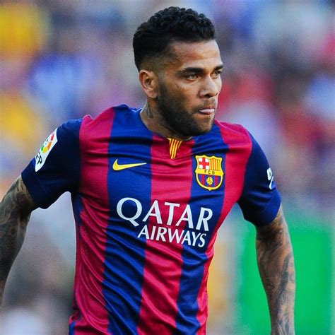 Dani Alves Barcelona Agree On New Contract Latest Details Comments