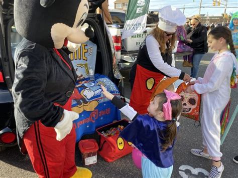 Governor Issues Safe Trick Or Treating Trunk Or Treating Guidance