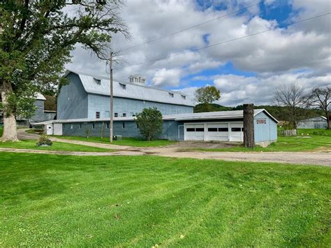 C Wisconsin Hobby Farm W Acres Huge Barn Outbuildings Off Market Country