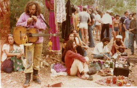 Hippie Culture Isn T Dead Goa Remains A Vibrant Paradise Governed By Peace And Love