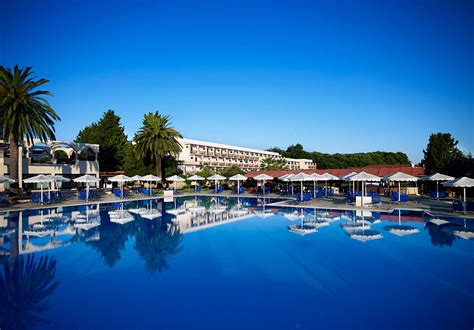 There is an indoor pool working on site, which is. Roda Beach Resort Spa, Corfu (4*) - Journey Bees :: den ...