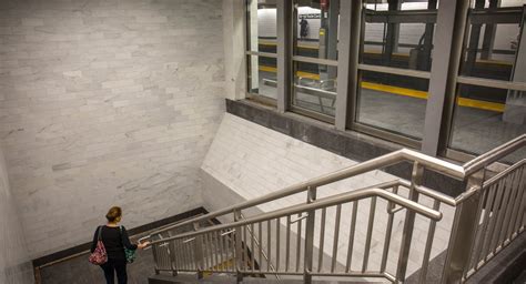 Photos Cortlandt Street 1 Subway Station Reopens 17 Years After 911