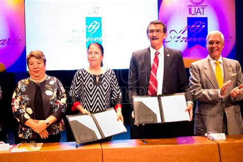 Hoy Tamaulipas Preside Rector En Tampico Ceremonia Del Aniversario