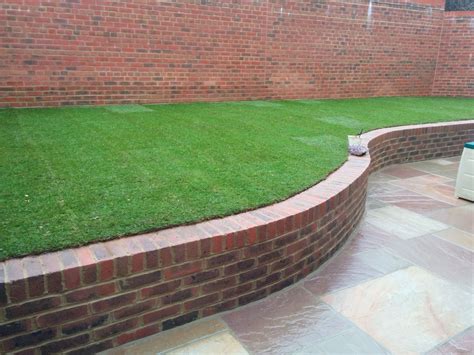 Garden Brick Retaining Wall Ideas
