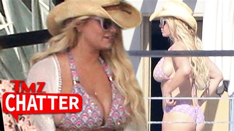 Jessica Simpson Spilling Out Of Her Bikini Top