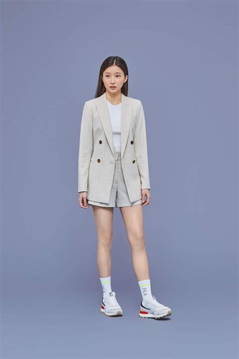 The return of ssen unnies special. agencygarten: 2020 MARCH FILA MODEL. SHIM SONG-YEON