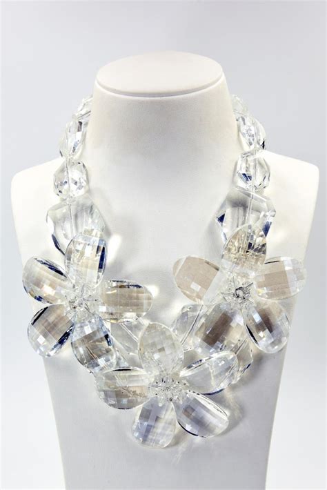Clear Faceted Lucite Flower Statement Necklace At 1stdibs Lucite