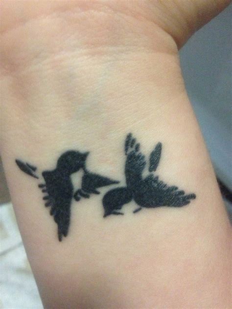 Awesome Birds Wrist Tattoo Designs